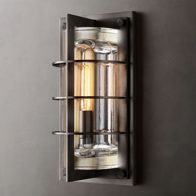 Vicomte Outdoor Modern Grand Wall Sconce