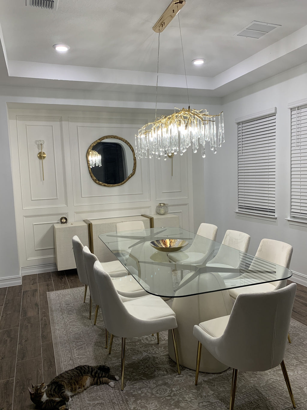 Branching Linear Organic Chandelier