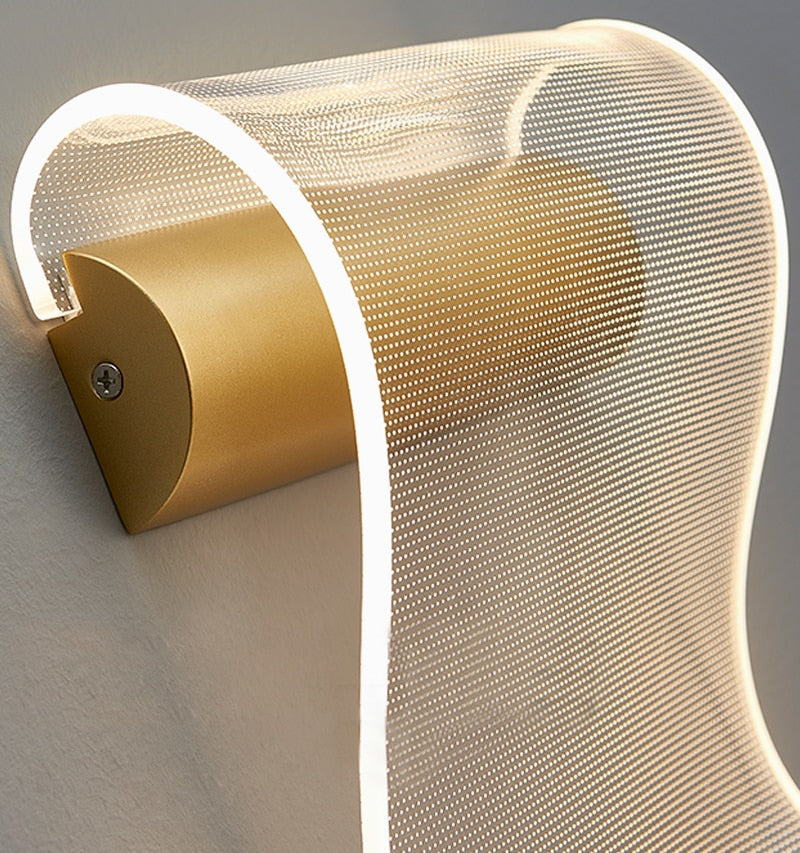 Acrylic Minimalist Wall Sconce