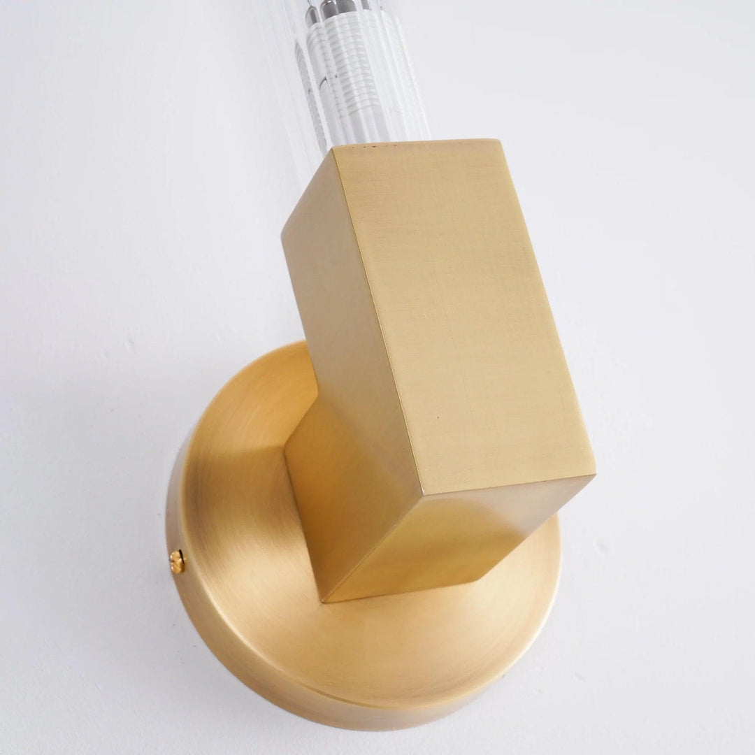 Fontanelle Single Head Wall Sconce