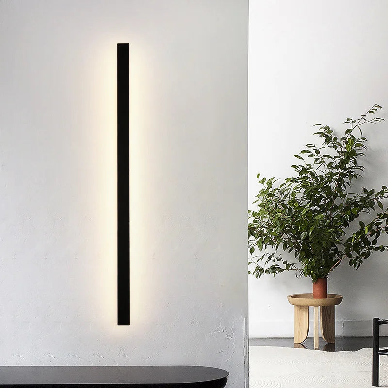 Minimalist long bar wall light