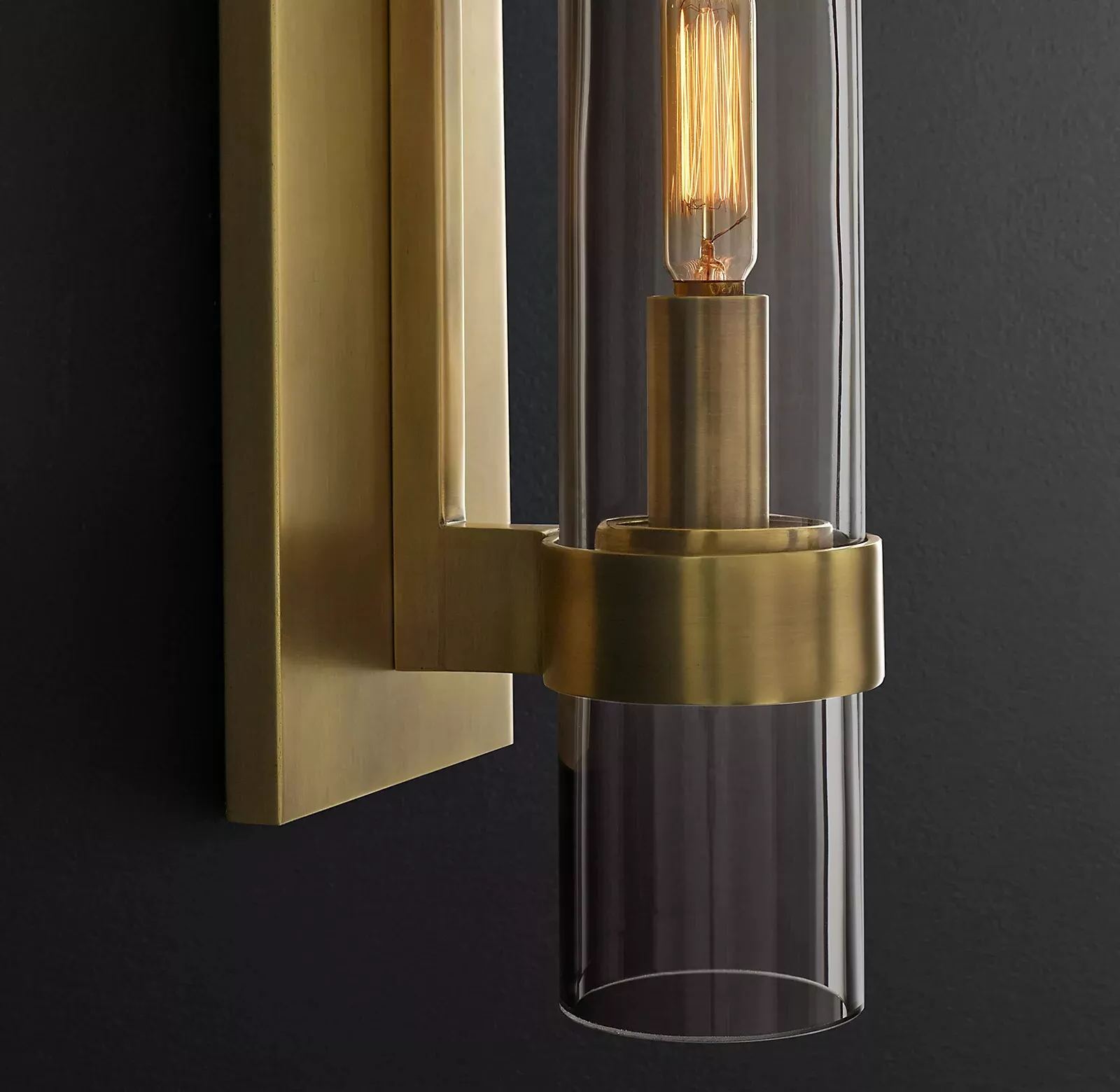 Ravelle Single Head Wall Sconce